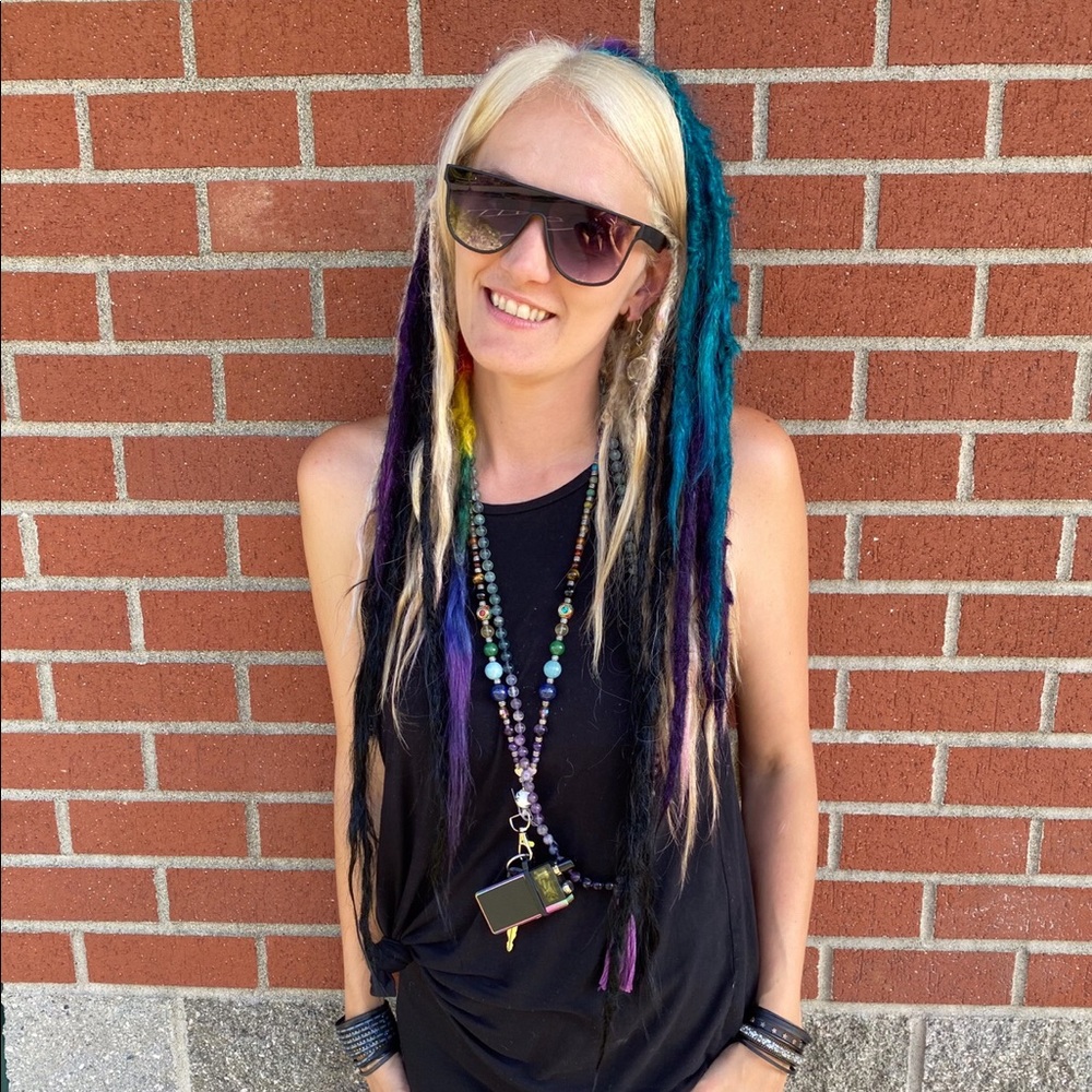 Meet your Posher, Krystal